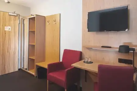 Garner Stuttgart - Zuffenhausen by IHG - 87