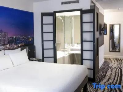 Novotel Paris 14 Porte d'Orléans - 76