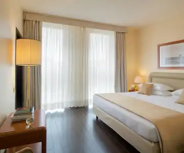 Starhotels Business Palace - 9