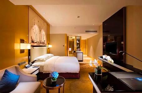 Hilton Wuhan Riverside - 65