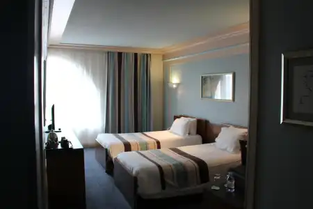Hôtel Art Déco Euralille - 4