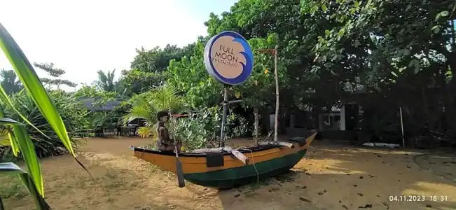 Full Moon Resort - 28