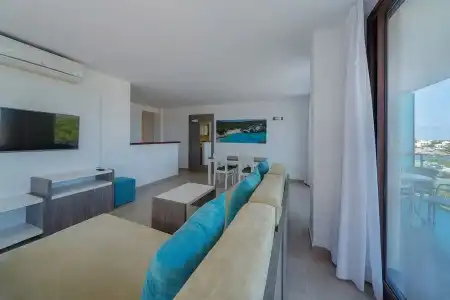 Caprice Skyline Aparthotel - 27