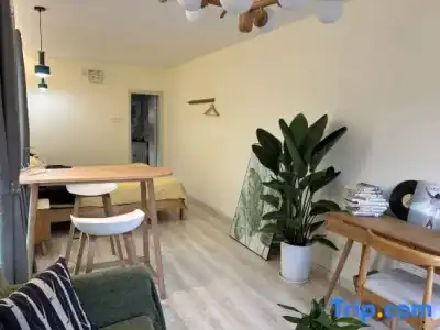 Me Town House - 44