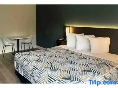 Motel 6 Newport, RI - 33