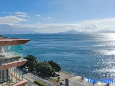 Island Skylight Resort - 75