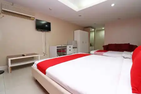 OYO 102 Diamond Residence Silom - 101