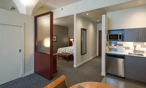 Le Square Phillips And Suites - 23