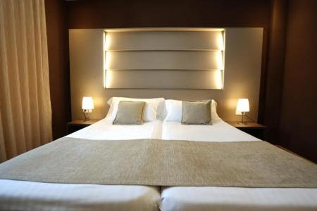 Windsor Tossa – Adults Only +16 - 16