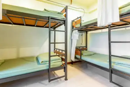OYO 928 Leaf Hostel - 41