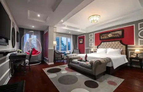Acoustic & Spa - 105