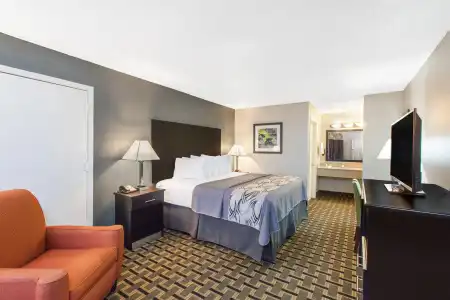 Ramada Limited Columbia - 4