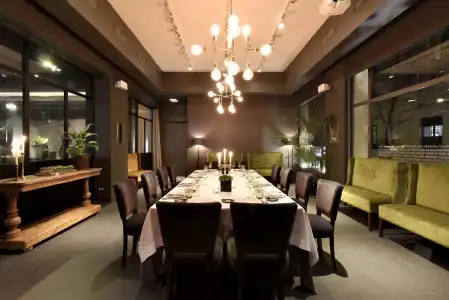 Grand Central, Small Luxurys - 26