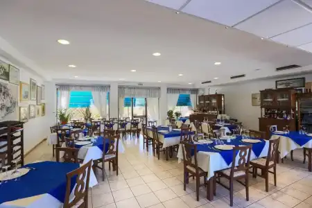 Palace Del Conero - 19