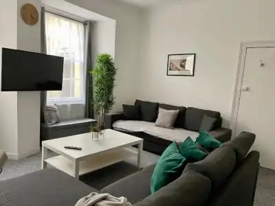 Brunswick Square - 69