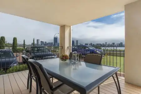 The Peninsula Riverside Serviced Apartments - 49