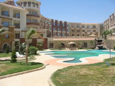 Royal Beach Serviced Apartments - 0