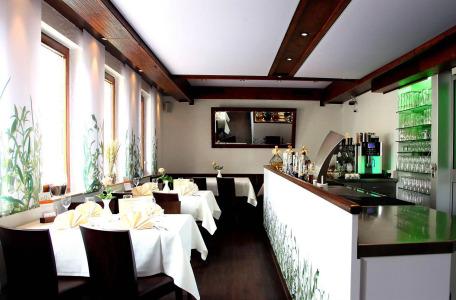& Restaurant Zum Reussenstein - 3
