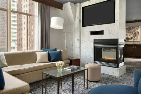 Hilton Checkers Los Angeles - 39