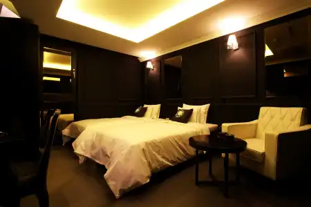 Cullinan and Spa - 5