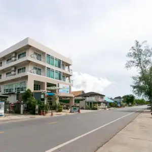GoldenBeach Boutique Resort - 40