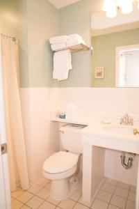 Maverick Suites at 245 Newbury St - 7