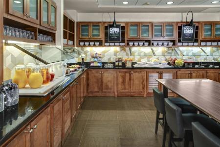 Hyatt Place Boise Towne Square - 11