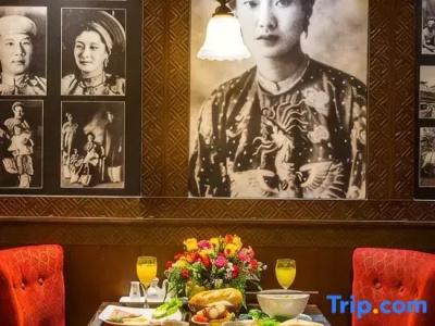 Ben Thanh Boutique - 36