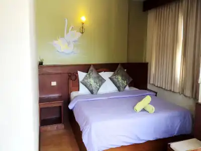 Loei Orchid - 12