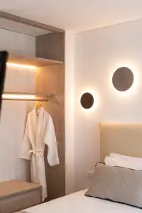 Mirablue Luxury Residences - 387