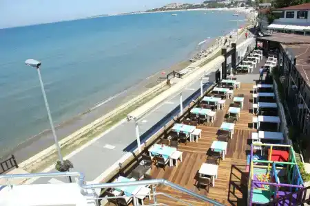Side Beach Club - 10