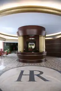 Royal - 15