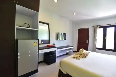 Varin Beach Resort - 17