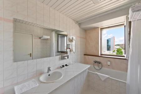 Best Western Vilnius - 61