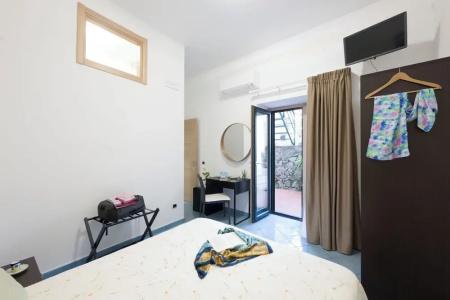 Dint' a Torre Bed & Breakfast - 23