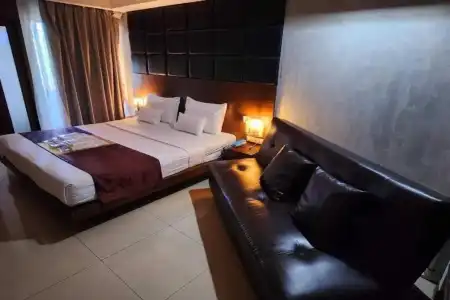 Collection O The Bangkok Cha Cha Suite - 36