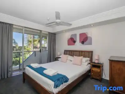 Baronnet Apartments - 209