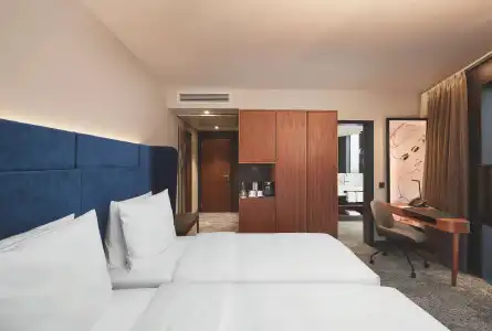 HYPERION München - 3