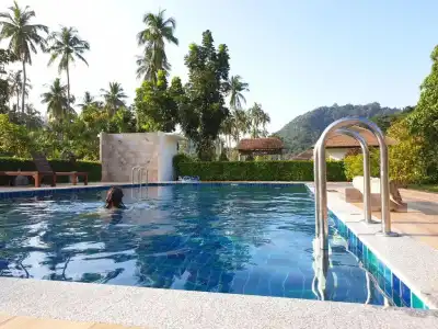 Koh Ngai Paradise Beach Resort - 2