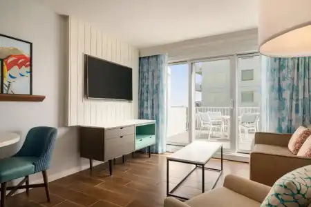 DoubleTree by Hilton Ocean City Oceanfront - 187