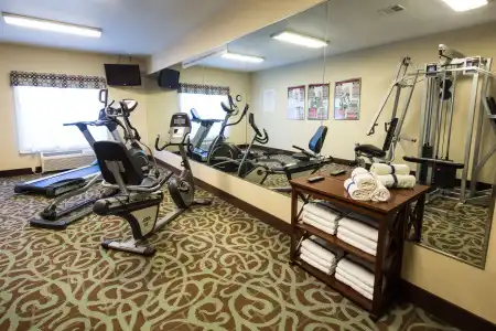 Best Western Plus Eastgate Inn & Suites - 24