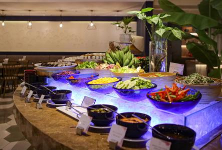 Melia Danang Beach Resort - 13