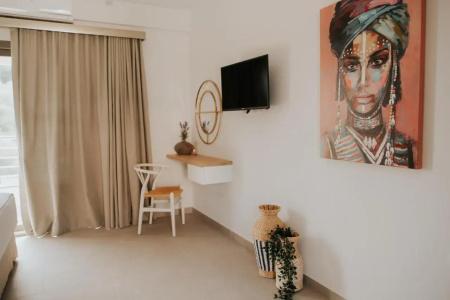 Elia Boutique - 23
