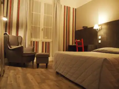 Hôtel Colbert Tours - 1