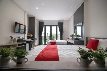 Bin Bin 7 - Near Ton Duc Thang University - 42