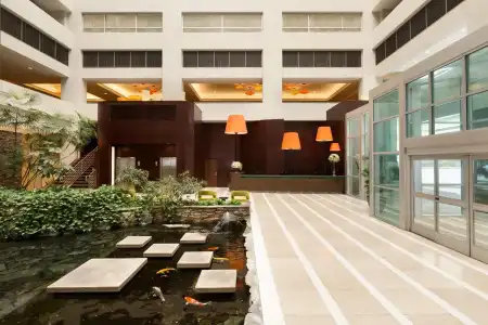 Embassy Suites Los Angeles - Glendale - 20