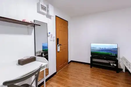 Diff Hostel - 120