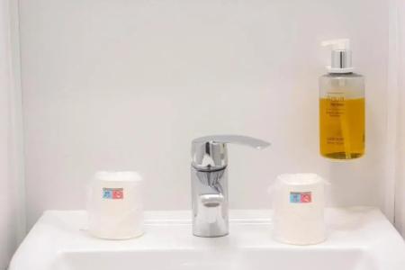 Hôtel Paradis - 126