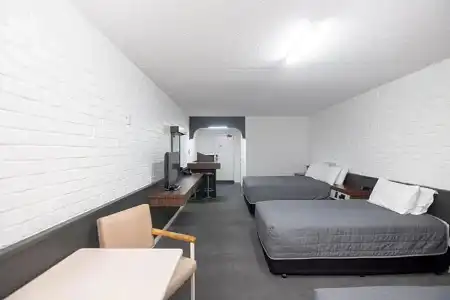 Dog Rock Motel - 42