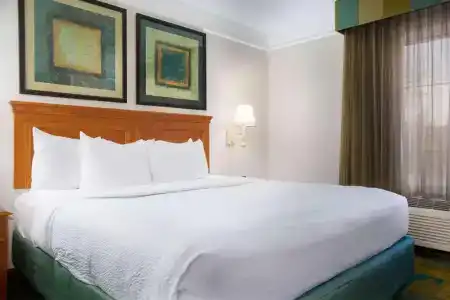 Fairfield by Marriott Inn & Suites Austin Southwest - 39